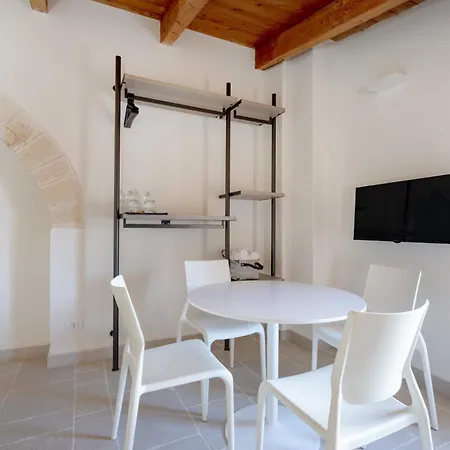 Apartament Palazzo Della Torre 201- Modern Historic *