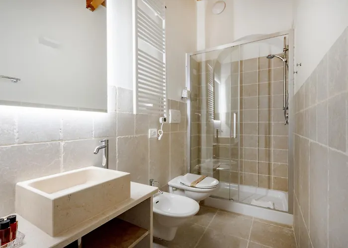 Palazzo Della Torre 201- Modern Historic Apartamento