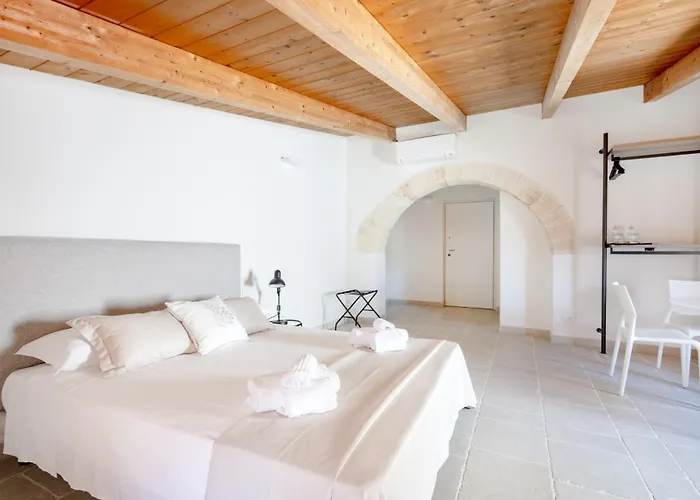 Palazzo Della Torre 201- Modern Historic *