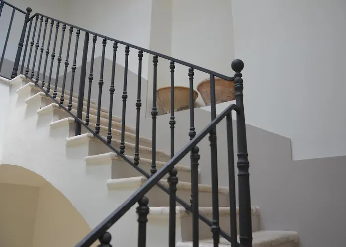 Palazzo Della Torre 201- Modern Historic