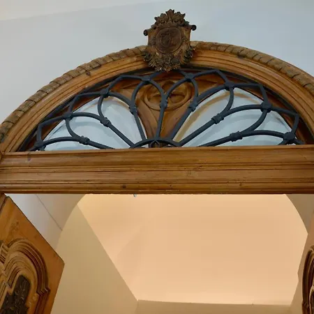 Palazzo Della Torre 201– Modern Historic *